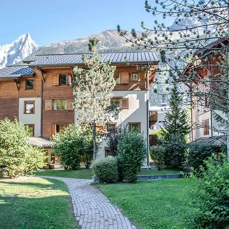 아파트 Cosy Avec Terrasse, Garage, Proche Pistes Et Centre - Fr-1-343-241